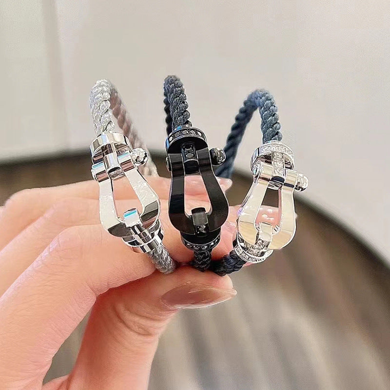 [Glimmer]FORCE LARGE HORSESHOE HALF DIAMOND BRACELET SILVER