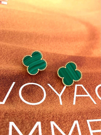 [Glimmer] CLOVER LARGE (20mm) 1 MOTIFS GREENER MOP STUD EARRINGS