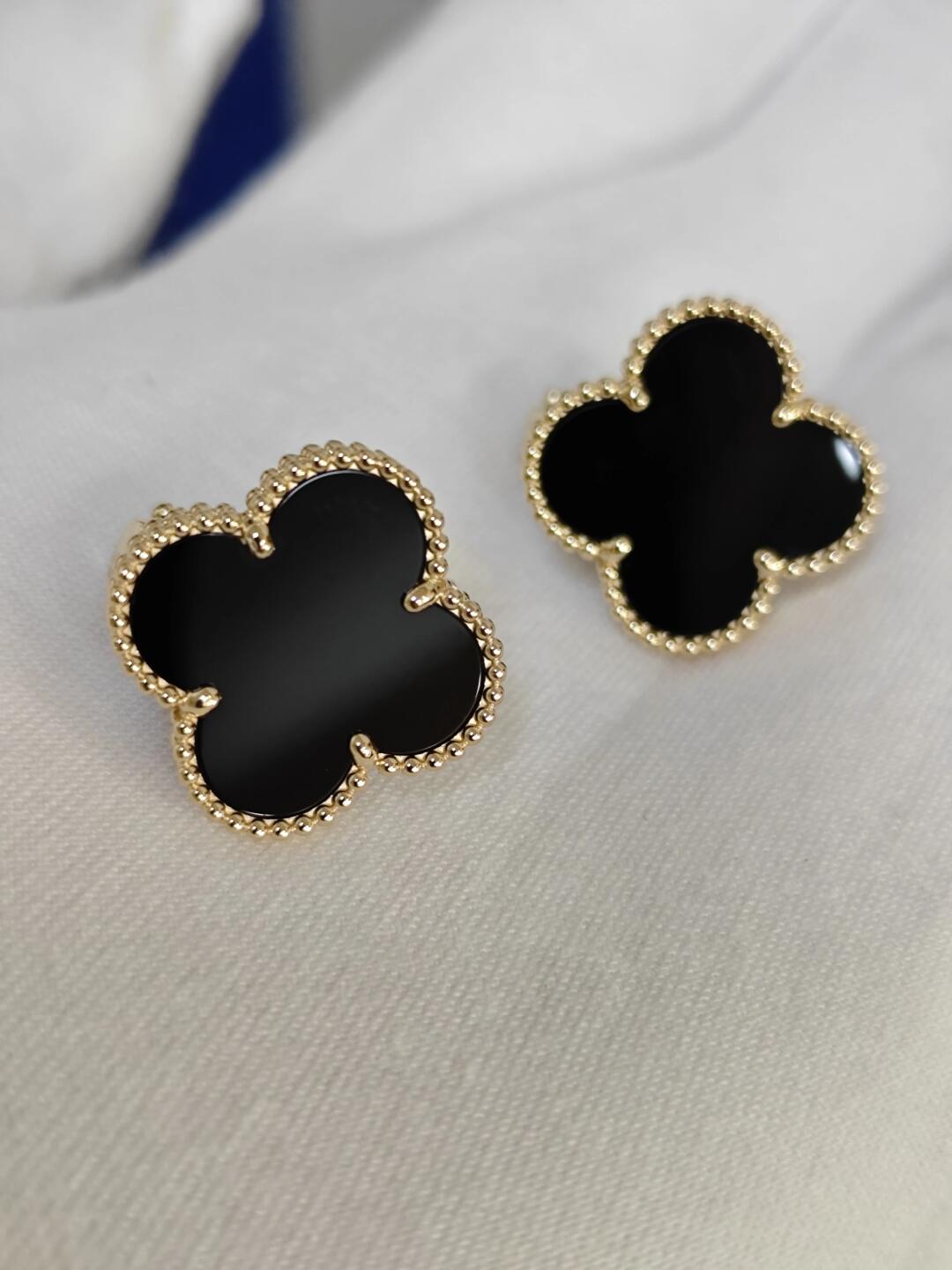 [Glimmer]CLOVER 20MM BLACK MOP EARRINGS