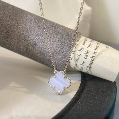 [Glimmer]CLOVER 15MM BLUE CHALCEDONY NECKLACE SILVER