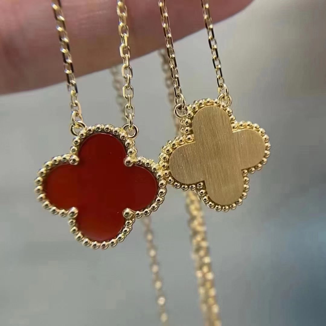 [Glimmer]CLOVER 15MM CARNELIAN SINGLE FLOWER NECKLACE