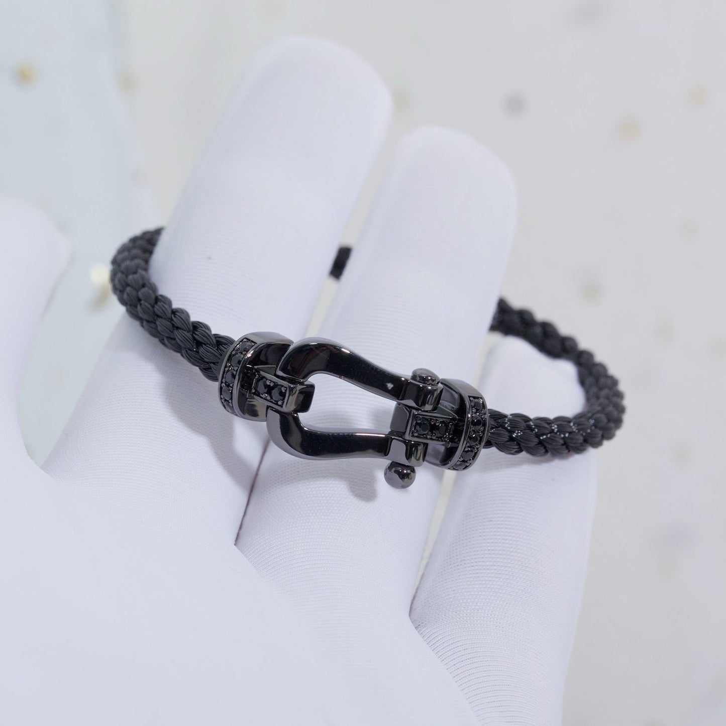 [Glimmer]FORCE LARGE SERIES HORSESHOE BLACK SAMURAI BRACELET