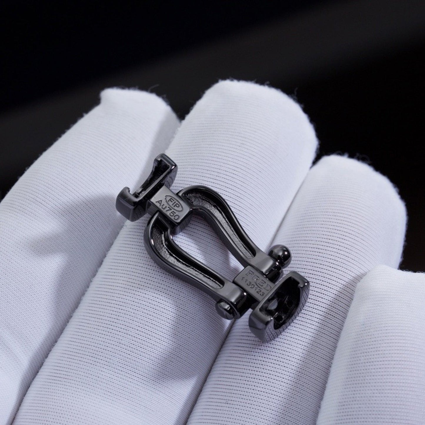 [Glimmer]FORCE LARGE SERIES HORSESHOE BLACK SAMURAI BRACELET