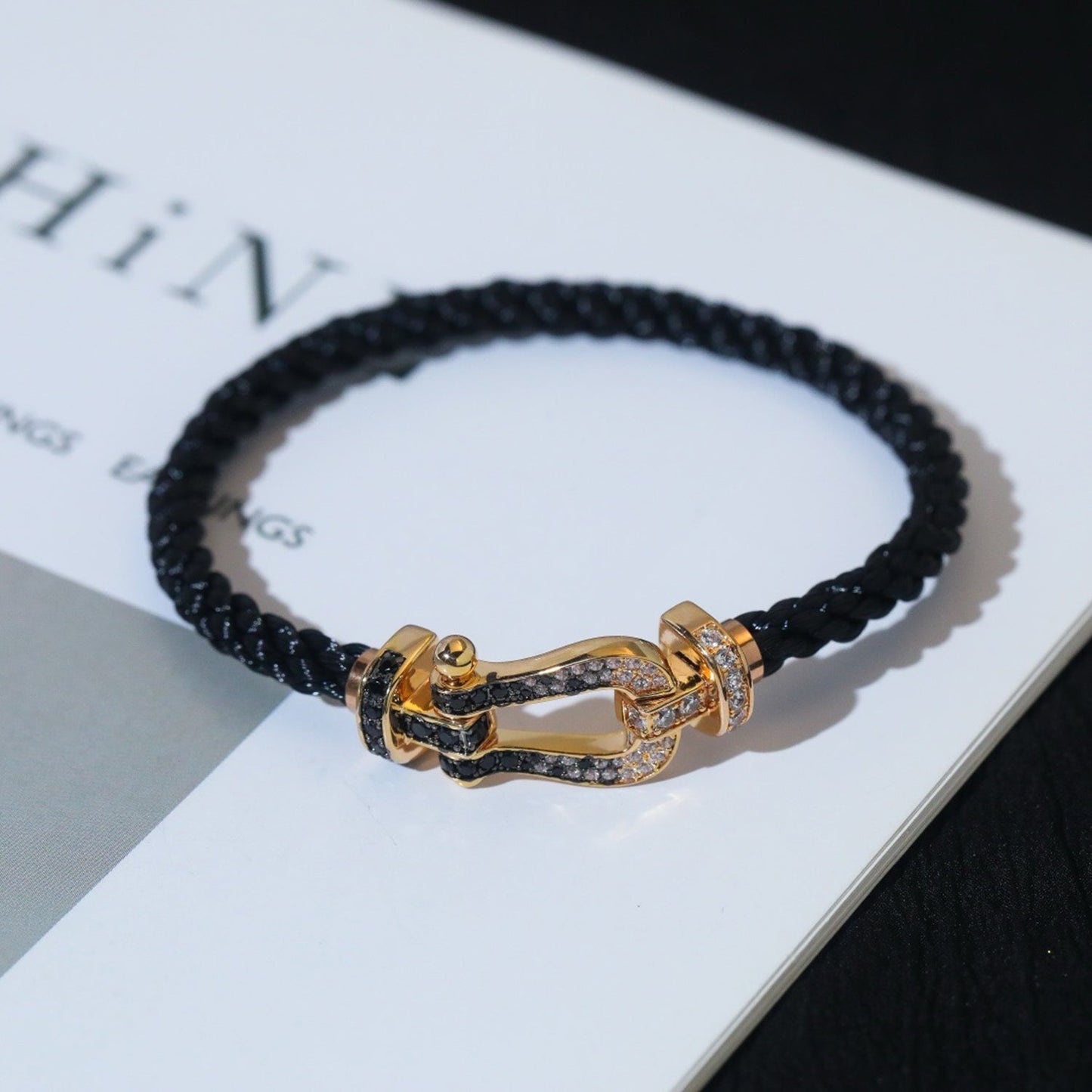 [Glimmer]FORCE LARGE HORSESHOE BLACK WHITE DIAMOND BRACELET SILVER