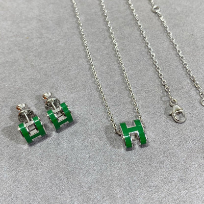 [Glimmer]POP H GREEN NECKLACE SILVER AND GOLD