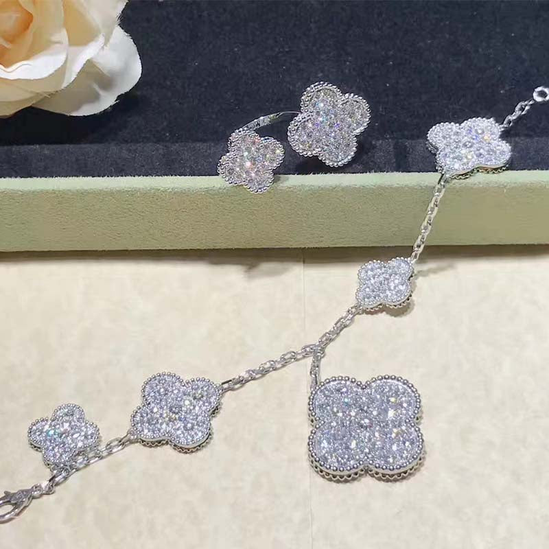 [Glimmer]クローバー 6モチーフ シルバーダイヤモンドブレスレット