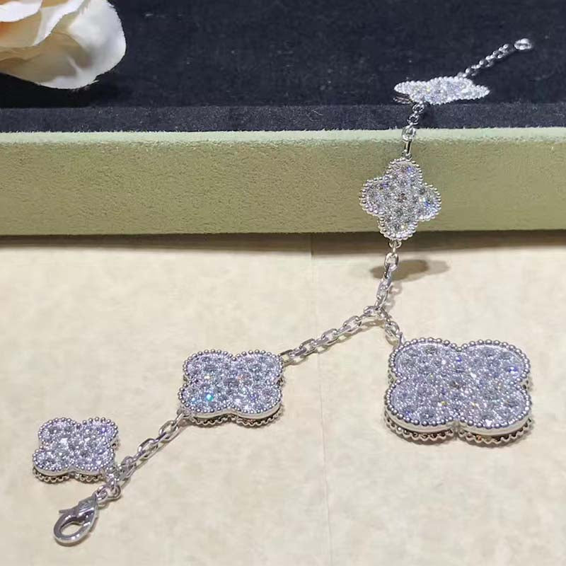 [Glimmer]クローバー 6モチーフ シルバーダイヤモンドブレスレット