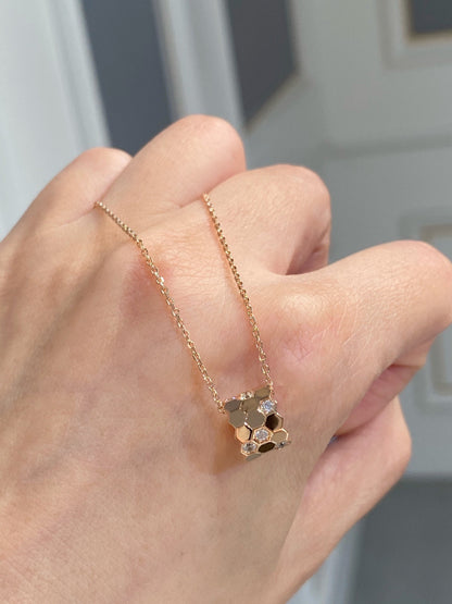 [Glimmer]BEE LOVE DIAMOND NECKLACE