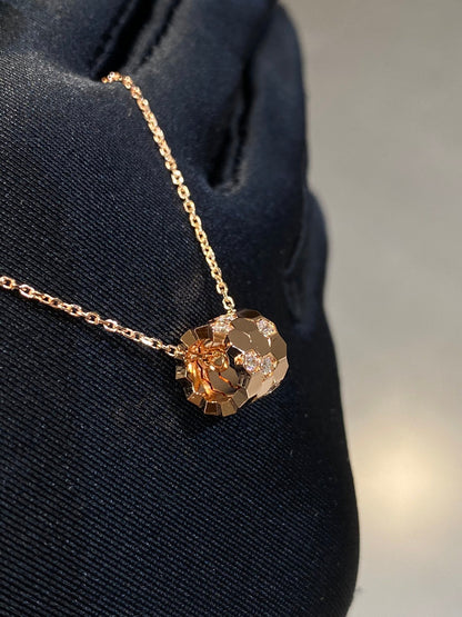 [Glimmer]BEE LOVE DIAMOND NECKLACE