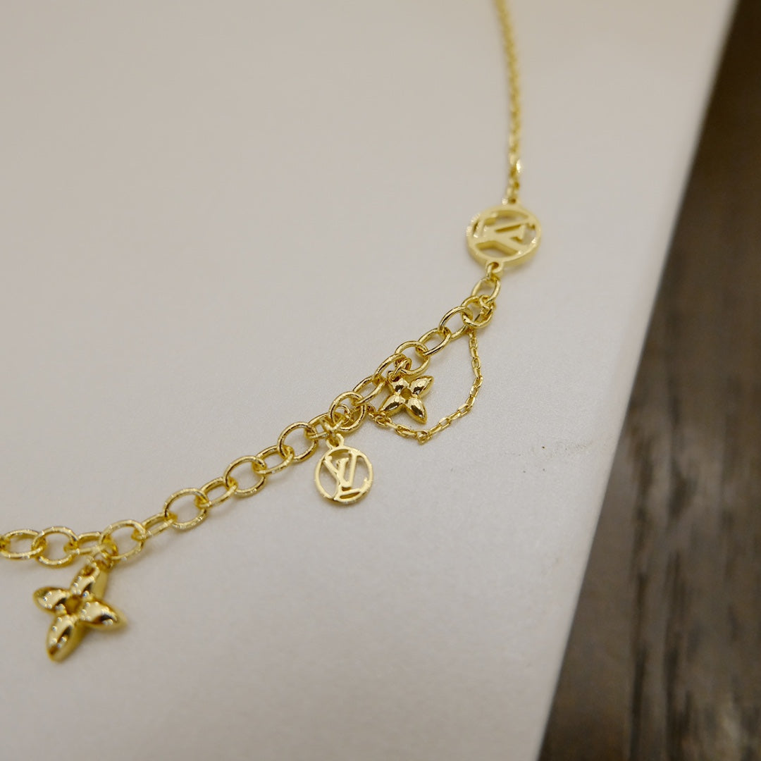 [Glimmer]BLOOMING SUPPLE NECKLACE BRASS