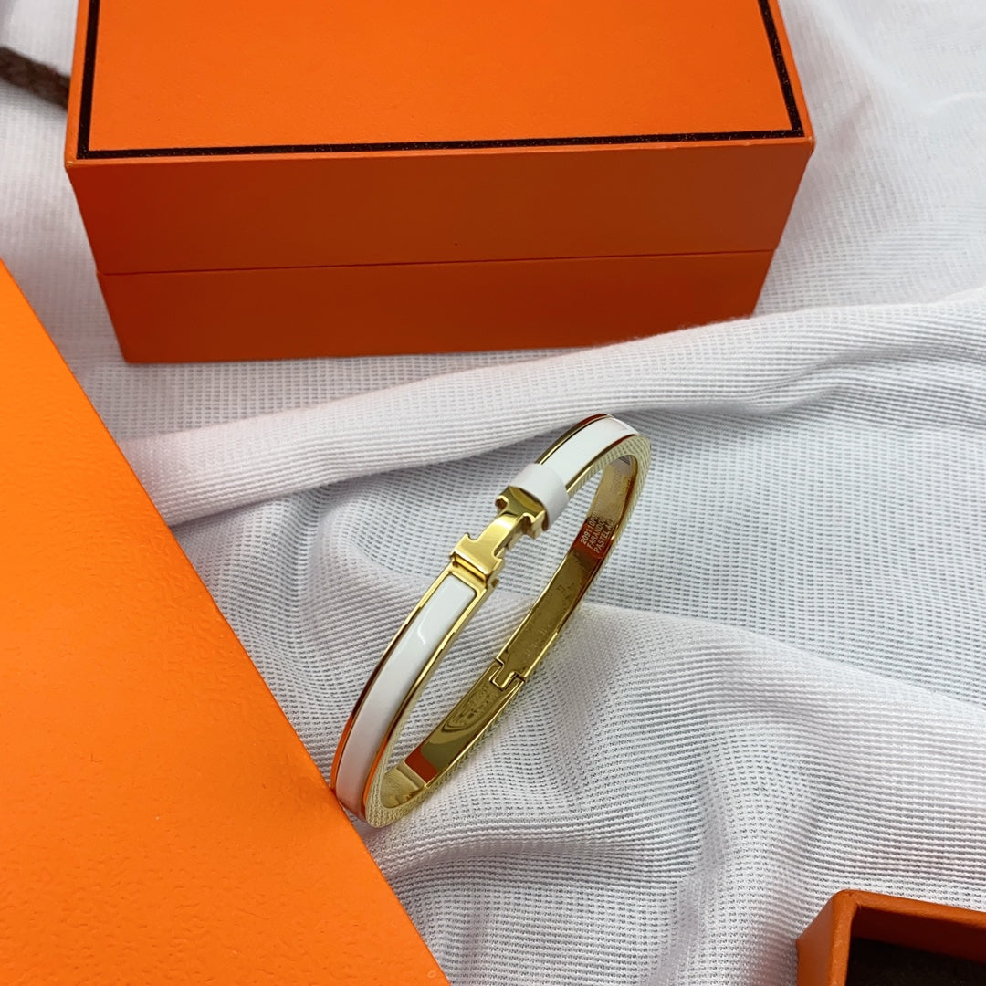 [Glimmer]CLASSIC HM CLIC WHITE 8MM ENAMEL BRACELET