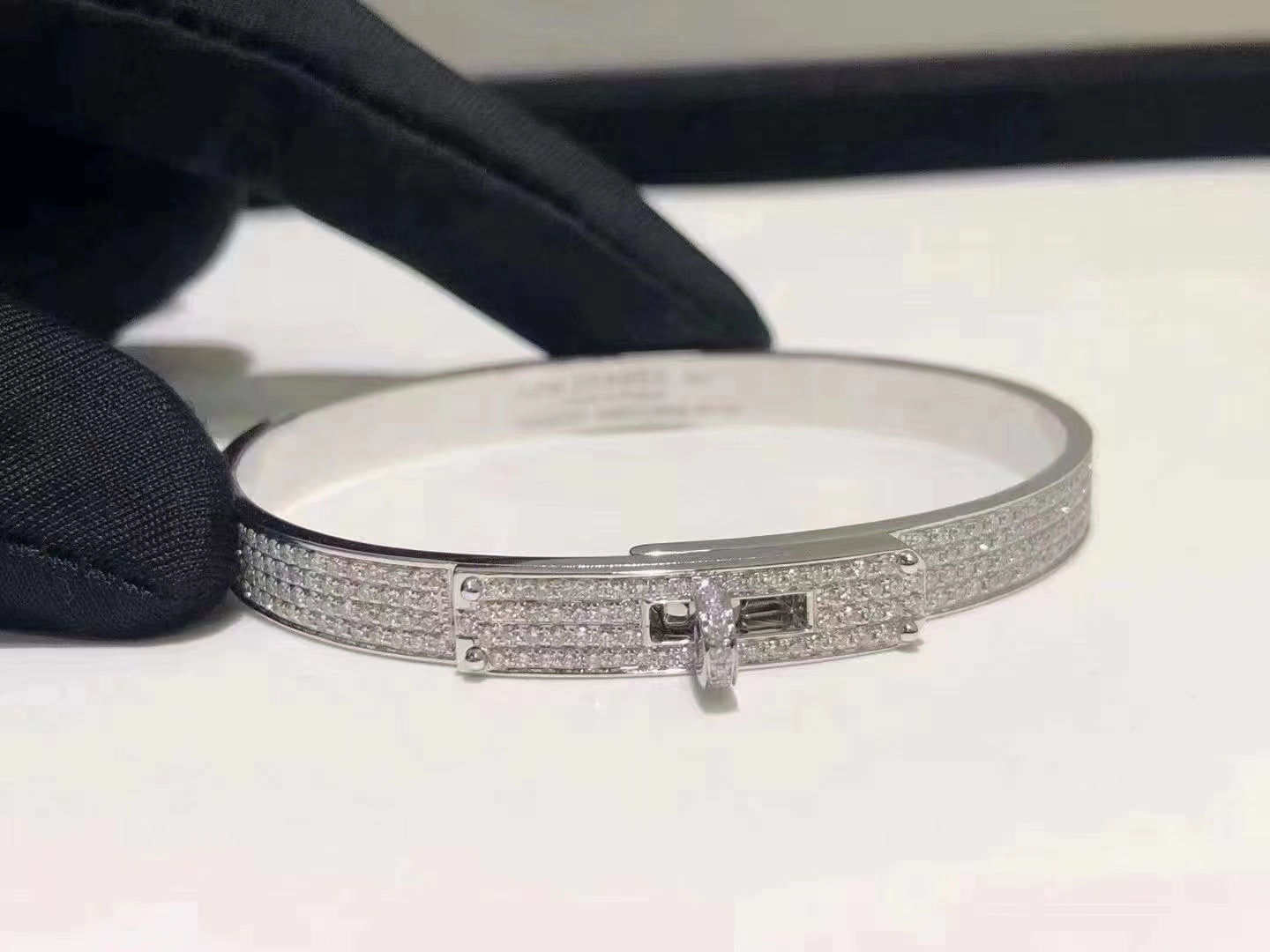 [Glimmer]HM KELLY BRACELET IN SILVER AND FULL PAVE DIAMOND
