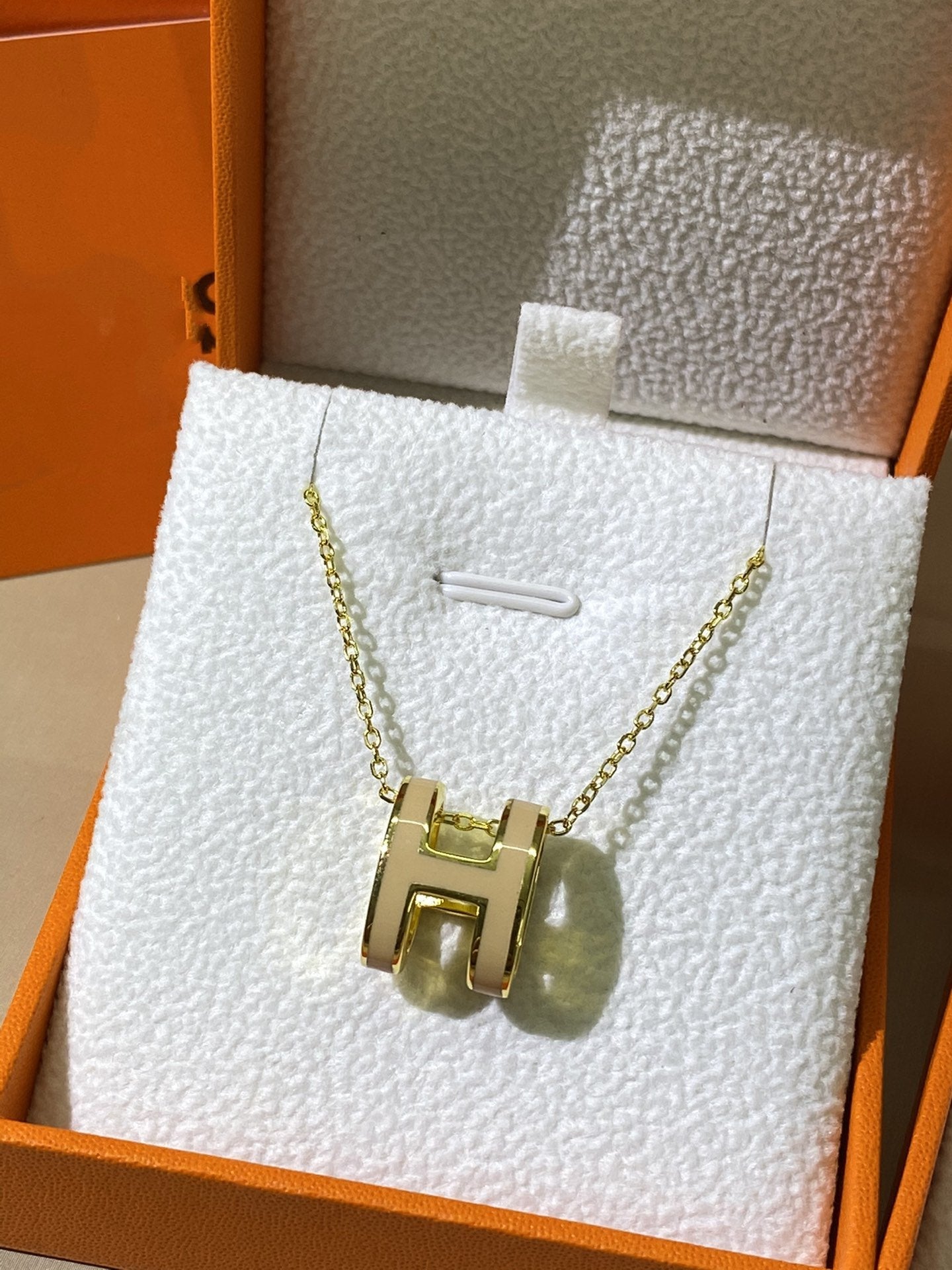 [Glimmer]HM CLIC YELLOW ENAMEL GOLD NECKLACE