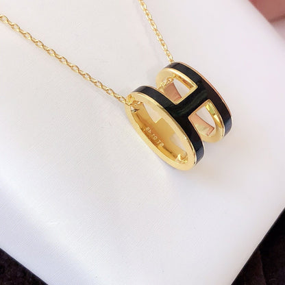 [Glimmer]HM CLIC BLACK ENAMEL GOLD NECKLACE
