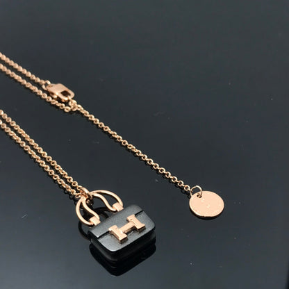 [Glimmer]WOMEN'S HM AMULETTES CONSTANCE PENDANT NECKLACE