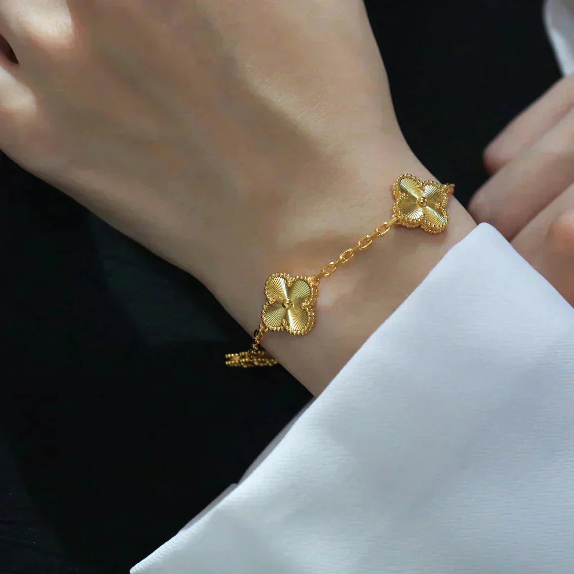 [Glimmer] CLOVER 5 MOTIF LASER BRACELET COLLECTION