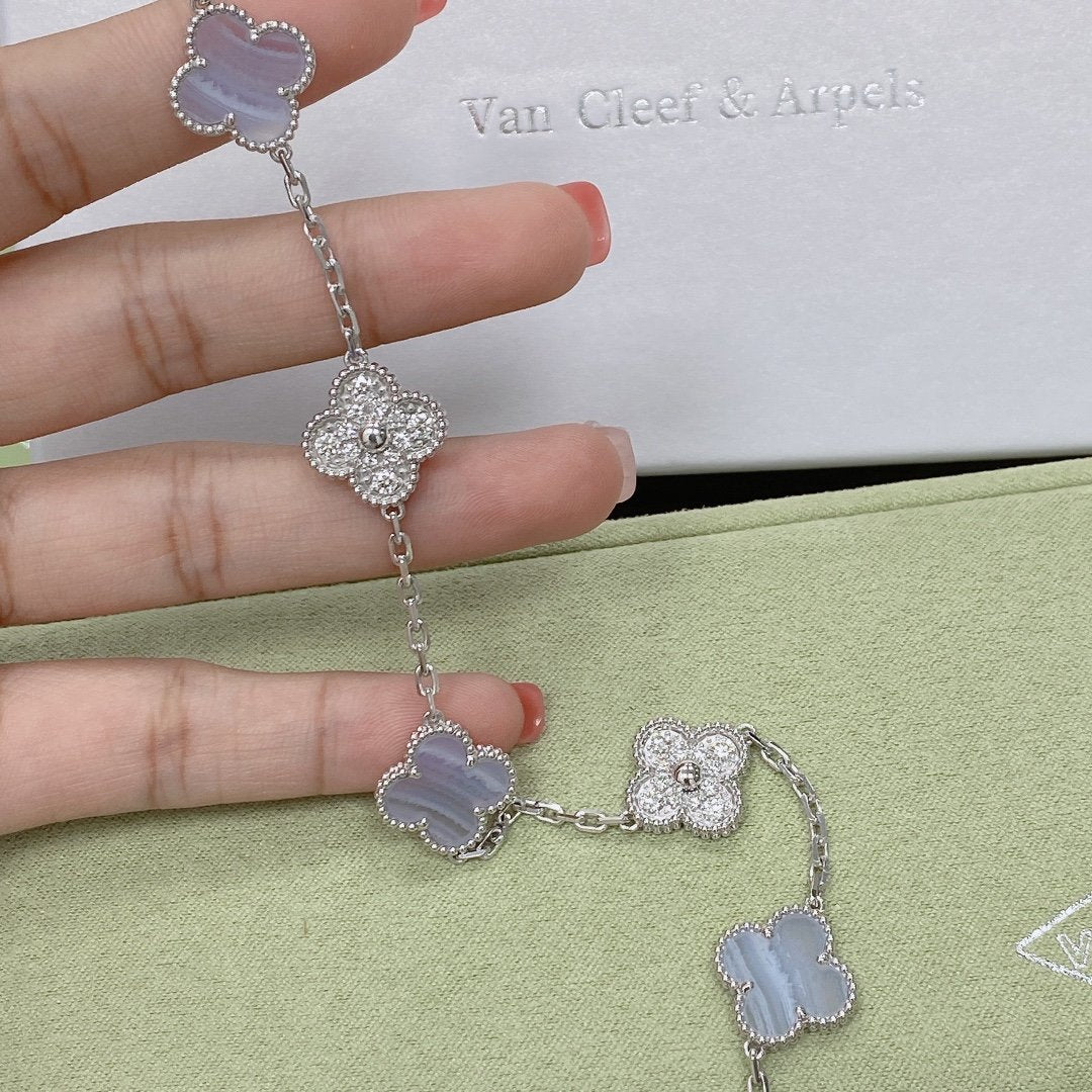[Glimmer] CLOVER 5 MOTIF PURPLE CHALCEDONY BRACELET COLLECTION