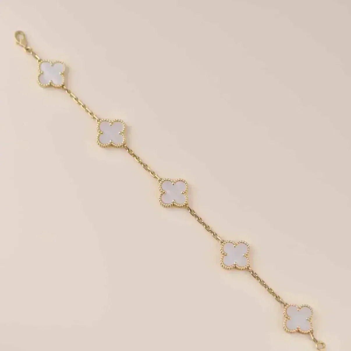 [Glimmer]CLOVER WHITE PEARL MOP 5 MOTIF BRACELET COLLECTION