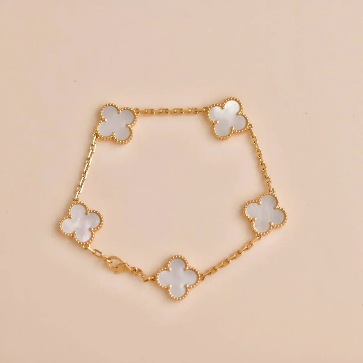 [Glimmer]CLOVER WHITE PEARL MOP 5 MOTIF BRACELET COLLECTION