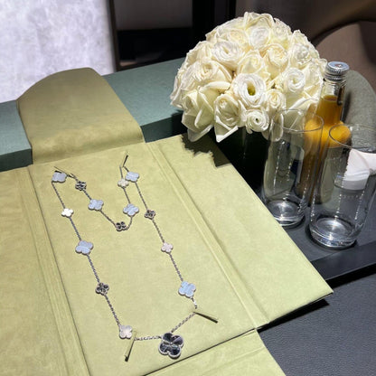 [Glimmer]DETACHABLE CLOVER 15(11+4) FLOWER SILVER NECKLACE SET