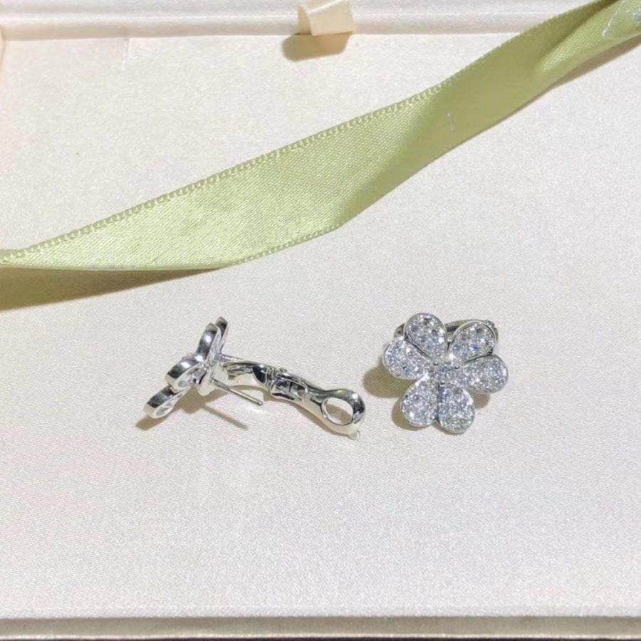 [Glimmer]FRIVOLE SILVER FLOWER DIAMOND EARRINGS