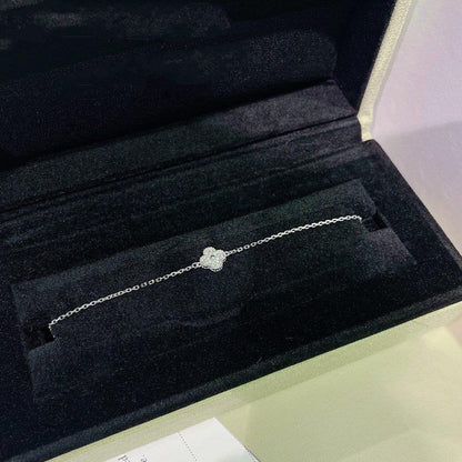 [Glimmer]CLOVER  SINGLE FLOWER BRACELET SILVER