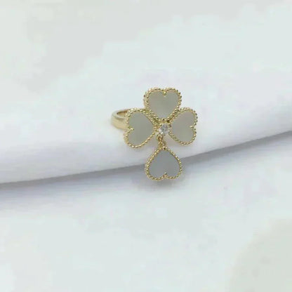 [Glimmer]SWEET CLOVER WHITE MOP RING